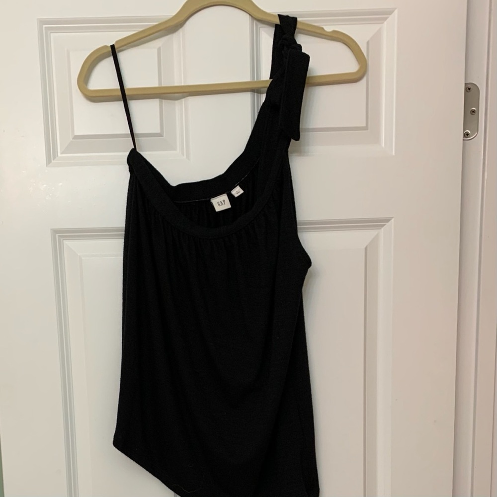 Gap top